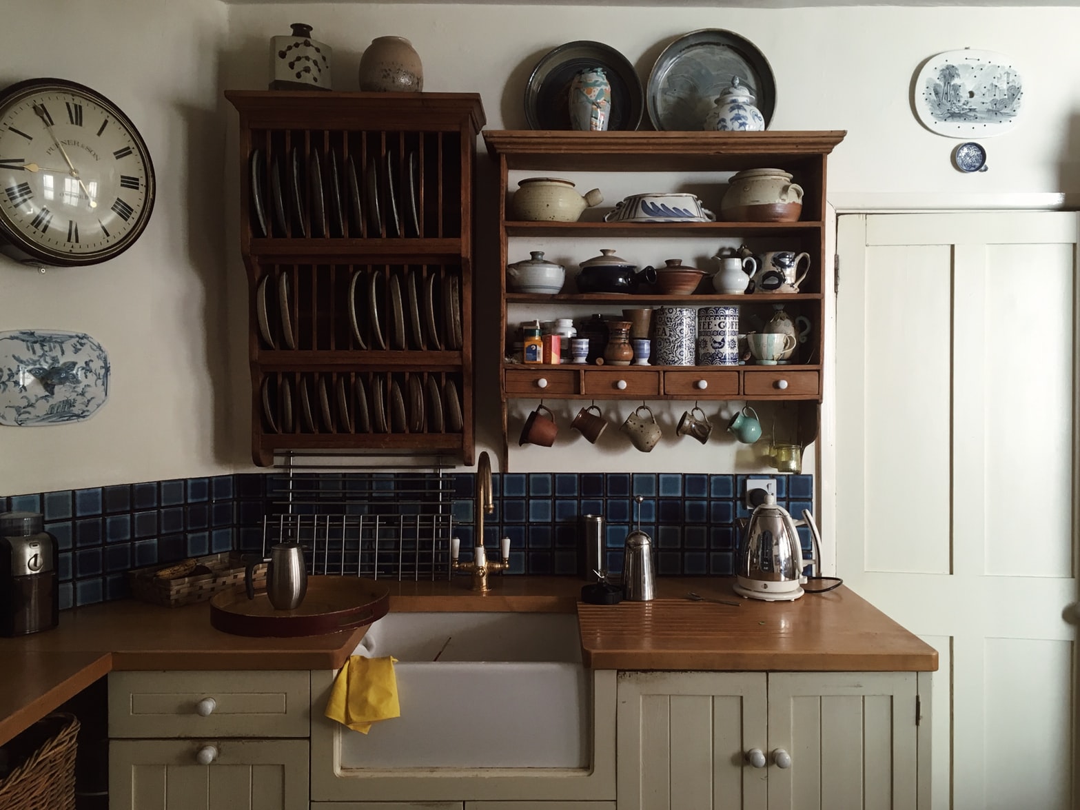 image of cottage kitchen with organization